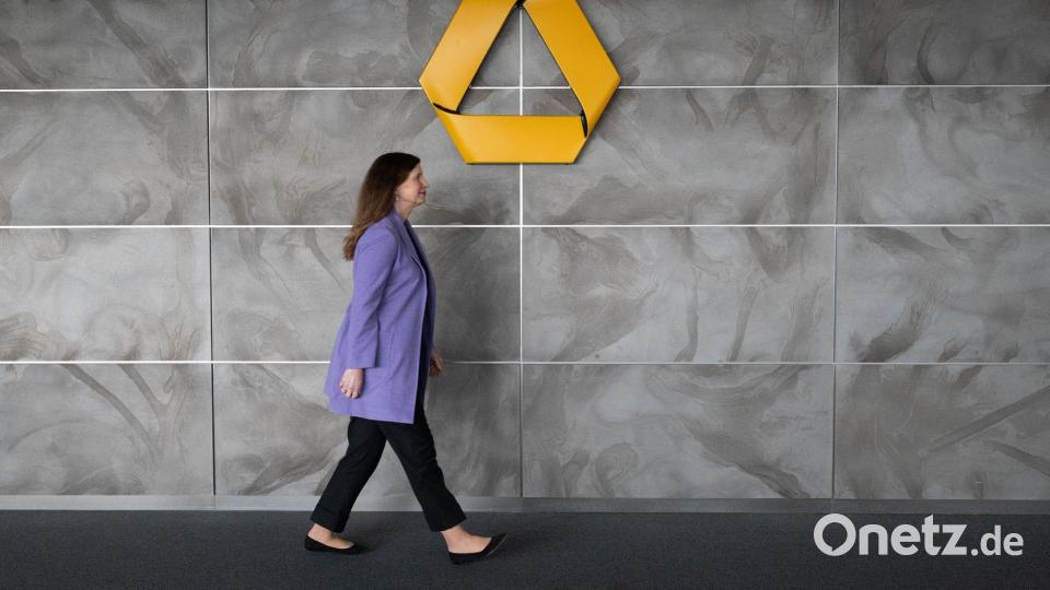 Immer weiter: Bettina Orlopp verordnet der Commerzbank ambitionierte Ziele. Bild: Boris Roessler/dpa