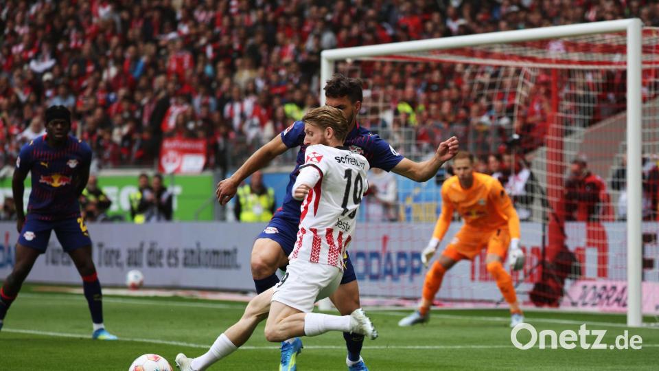 Brachte den SC gegen Leipzig in Führung: Niklas Beste. Bild: Philipp von Ditfurth/dpa