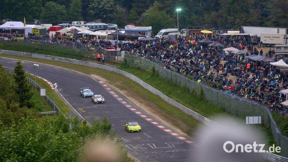 Mehr als 320.000 Zuschauer strömten zum 24-Stunden-Rennen. Bild: Thomas Frey/dpa