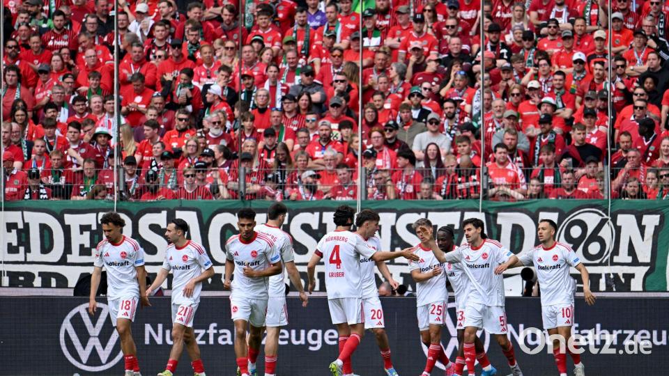 Nürnberger Jubel in Hannover. Bild: Swen Pförtner/dpa
