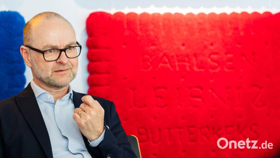 Bahlsen-Chef Alexander Kühnen sieht viele AfD-Positionen als unvereinbar mit den Unternehmenswerten. Bild: Michael Matthey/dpa