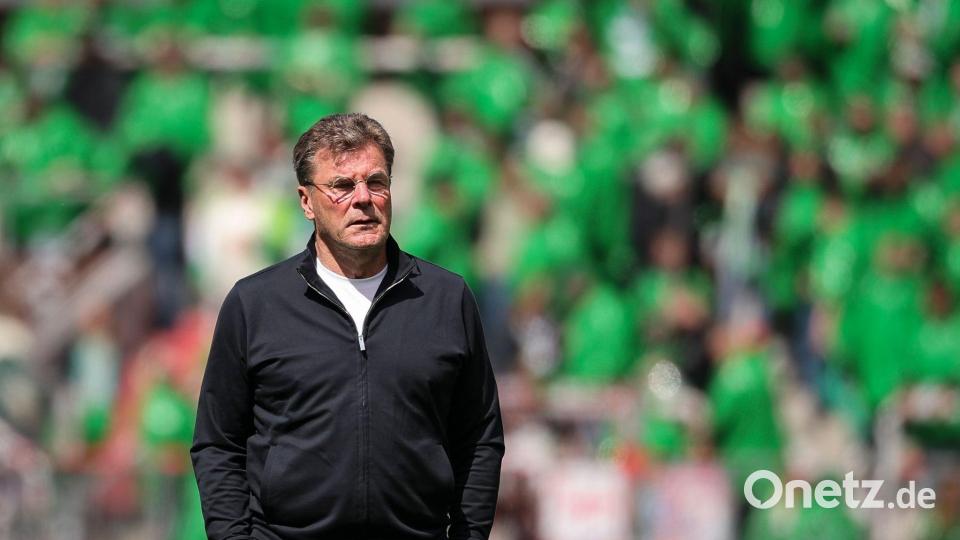 Wolfsburg-Coach Dieter Hecking. Bild: Christian Charisius/dpa
