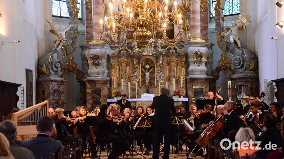 Konzert des Weidener Sinfonieorchesters in St. Michael. Bild: Kunz