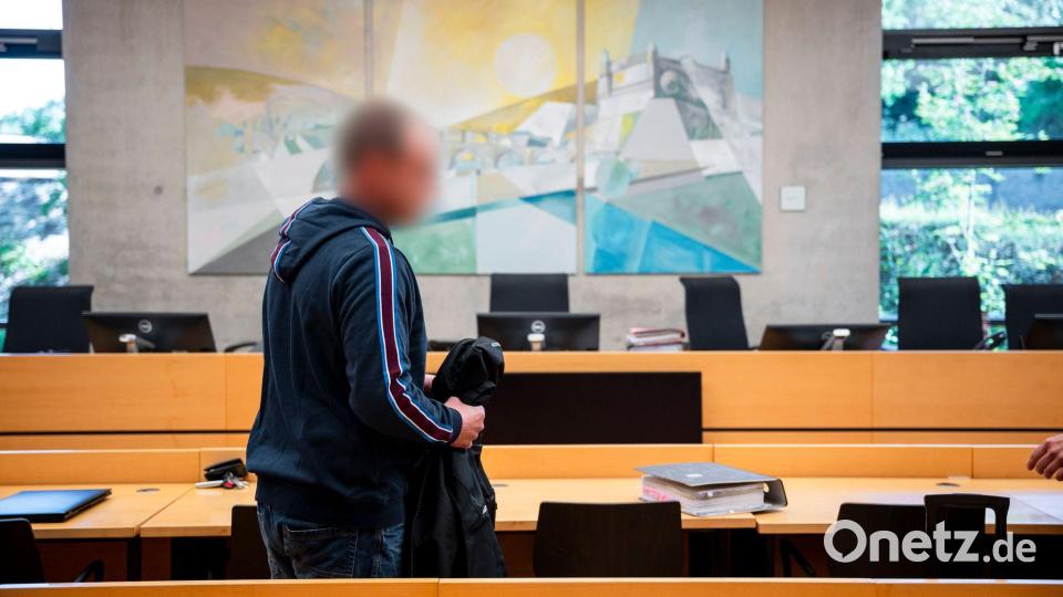 Mehr als 32 Jahre nach dem gewaltsamen Tod eines Mädchens in Unterfranken startet vor dem Landgericht Würzburg der Prozess gegen einen Mann, der zur Tatzeit 17 Jahre alt war. Bild: Daniel Vogl/dpa