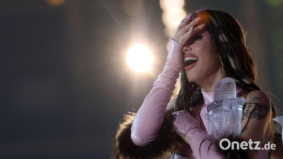 Scheint es kaum fassen zu können: ESC-Siegerin Dara aus Bulgarien. Bild: Jens Büttner/dpa