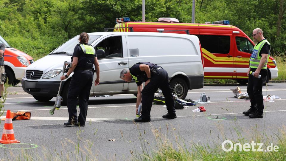 Der Angeklagte soll im Juni 2025 mit seinem Auto in Hürth bei Köln in eine Gruppe von Grundschulkindern gefahren sein. (Archivbild) Bild: Sascha Thelen/dpa
