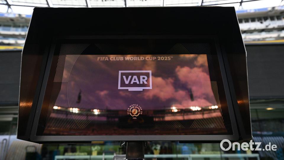 Bei der WM hat der Video-Assistent größere Befugnisse. (Archivbild) Bild: Sven Hoppe/dpa