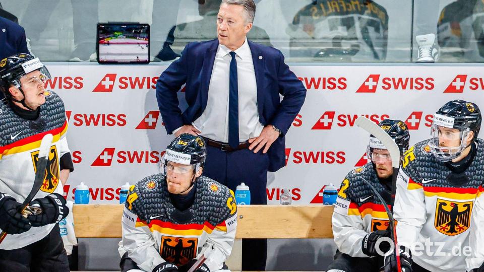 Bundestrainer Harold Kreis und seine Mannschaft enttäuschen bislang bei der WM in der Schweiz. Bild: Michael Buholzer/KEYSTONE/dpa