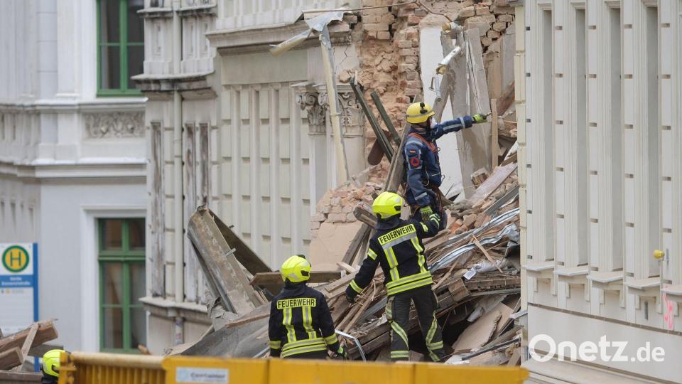 Feuerwehr und Technisches Hilfswerk sind in Görlitz im Dauereinsatz. Bild: Sebastian Willnow/dpa