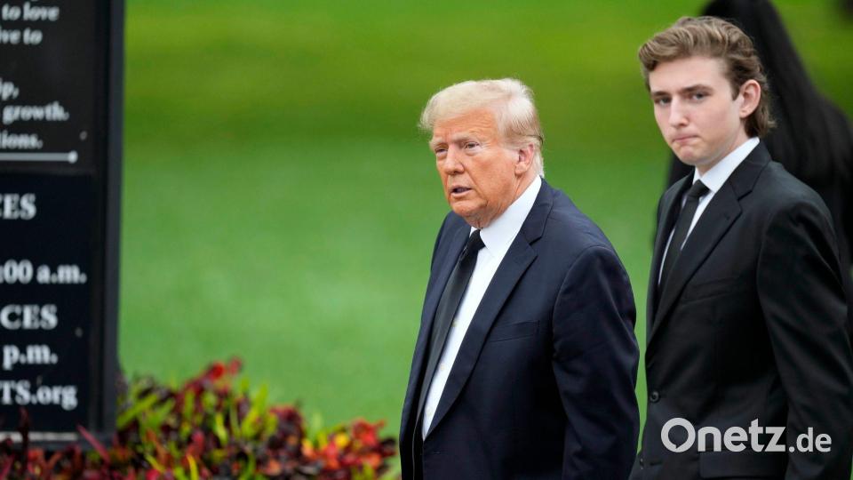 Donald Trump mit seinem Sohn Barron Trump. (Archivbild) Bild: Rebecca Blackwell/AP/dpa