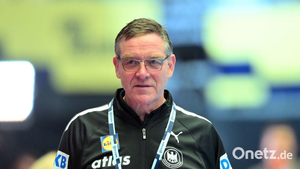 Alfred Gislason bleibt bis Olympia 2028 Handball-Bundestrainer. (Archivbild) Bild: Sina Schuldt/dpa