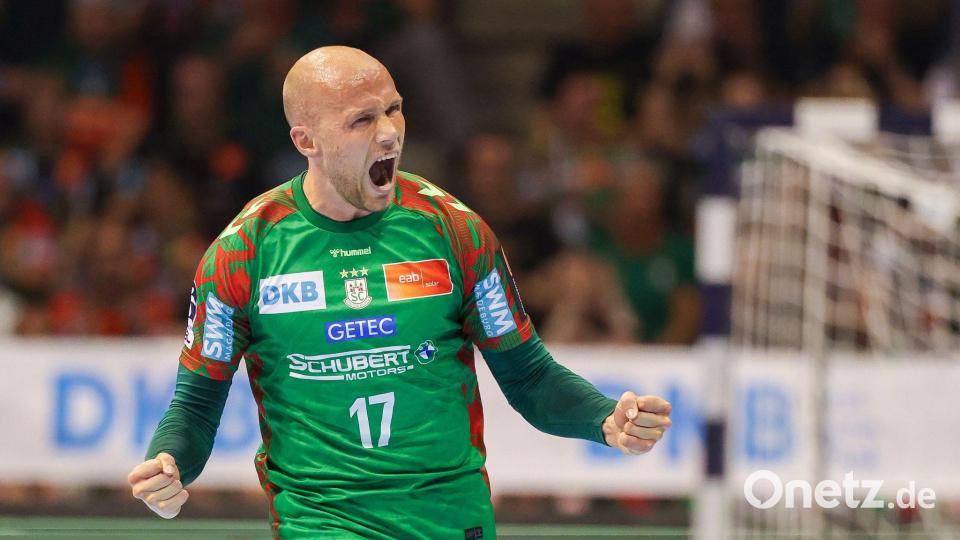 Tim Hornke vom SC Magdeburg reagiert beim Spiel gegen SG Flensburg-Handewitt. Bild: Jan Woitas/dpa