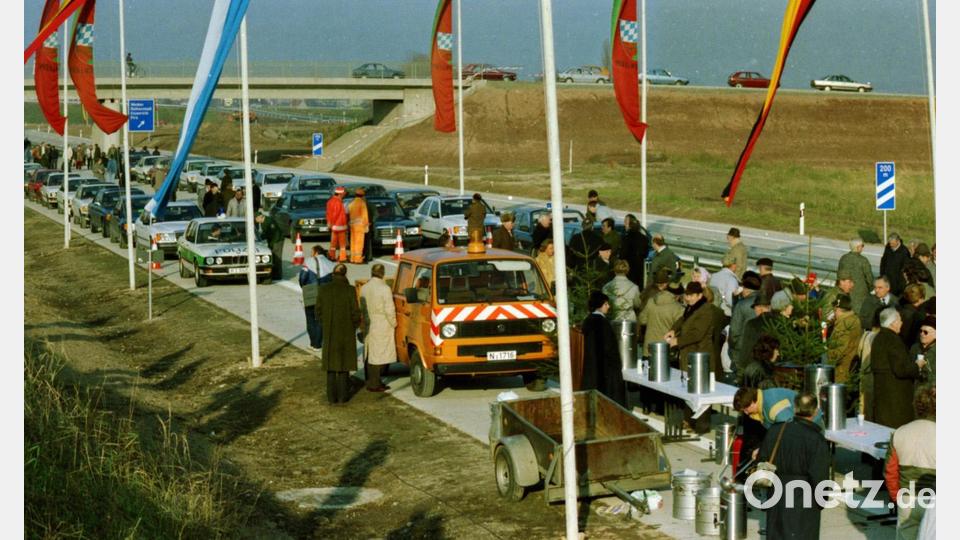 Der Lückenschluss der Autobahn A 93 zwischen Weiden-Süd und Luhe-Wildenau war ein Ereignis. Bild: Alois Schröpf
