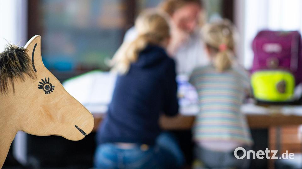 Es bleibt dabei: Im familiengerichtlichen Verfahren steht das Wohl des Kindes im Vordergrund. (Symbolbild) Bild: Guido Kirchner/dpa/dpa-tmn