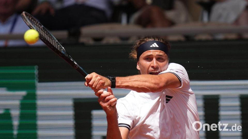 Alexander Zverev bekam es bei den French Open mit einem Lokalmatadoren zu tun. Bild: Christophe Ena/AP/dpa