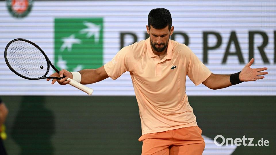 Novak Djokovic feiert nach seinem Sieg. Bild: Emma Da Silva/AP/dpa