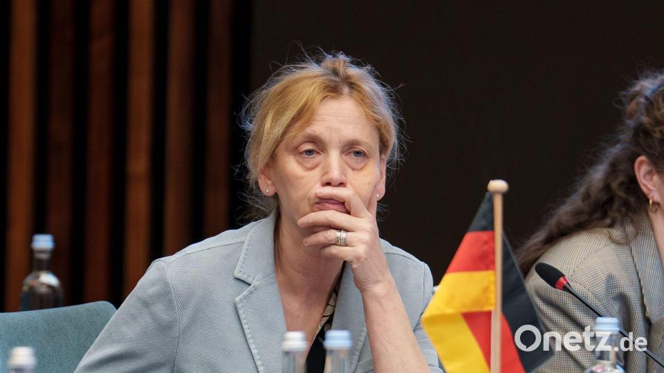 Zuständig für das Elterngeld ist Bundesfamilienministerin Karin Prien (CDU). (Archivfoto) Bild: Andreas Arnold/dpa