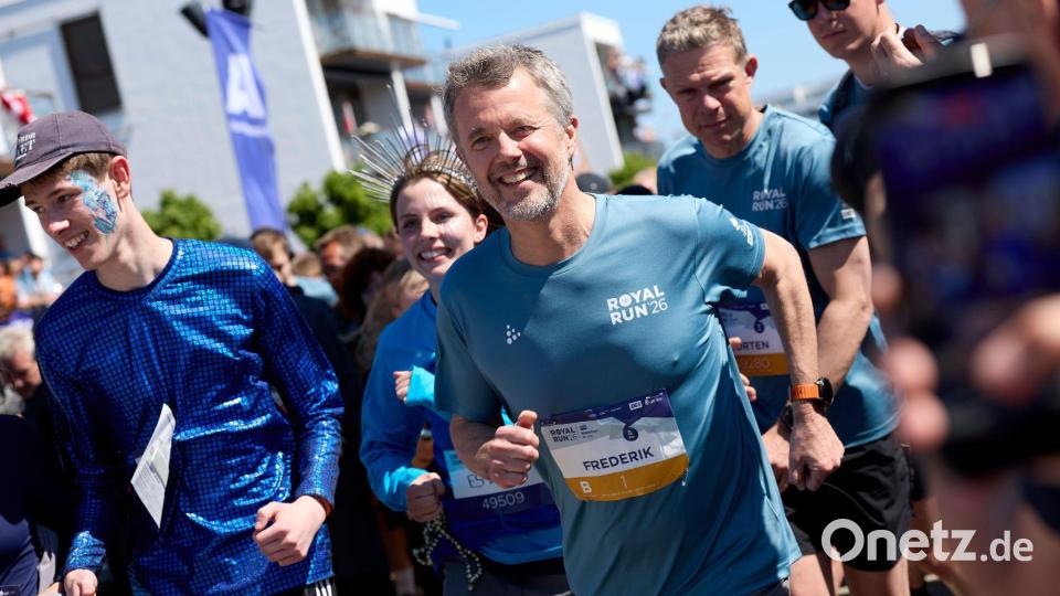 Beim Royal Run rennt König Frederik X. mit den Dänen um die Wette. Bild: Robert Wengler/Ritzau Scanpix Foto via AP/dpa