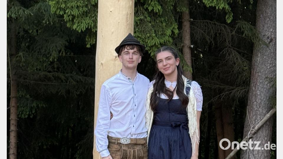 Das Oberkirwa-Paar 2026 heißt Jule Grünthaler und Noah Henselmann. Bild: Luca Henselmann