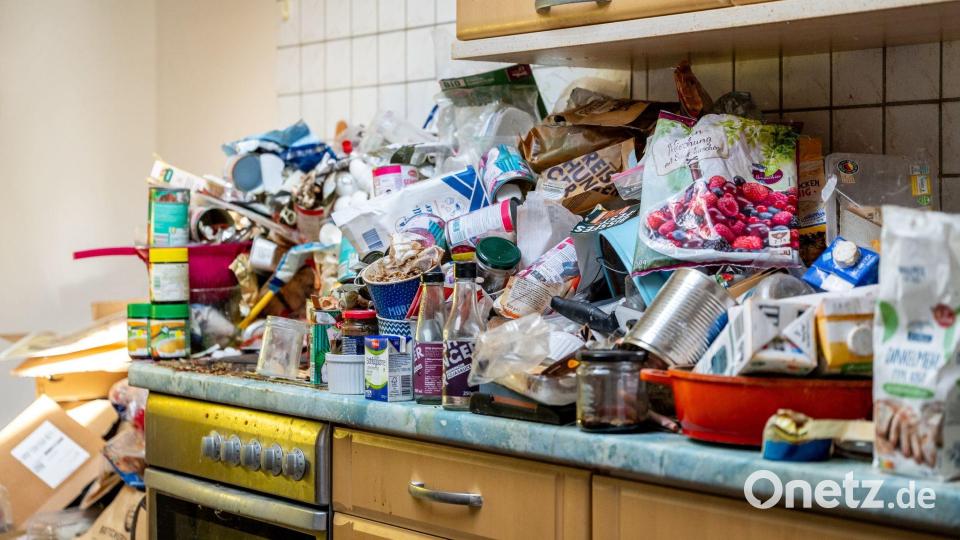 Die Hinterlassenschaften kommen alle in die Müllverbrennung. Bild: Jacob Schröter/dpa