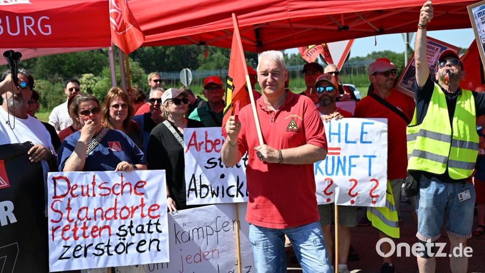 Der Streik ist eine Reaktion auf die angekündigte Schließung des Standorts im ersten Halbjahr 2027. Bild: Sven Hoppe/dpa