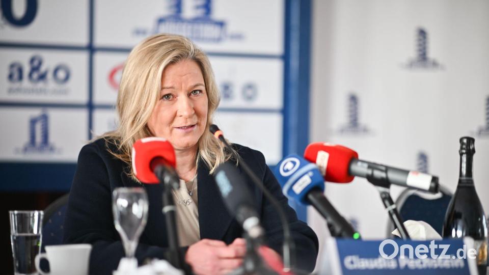 Die ehemalige Eisschnelläuferin Claudia Pechstein wird Bundestrainerin Allround. (Archivbild) Bild: Sebastian Christoph Gollnow/dpa