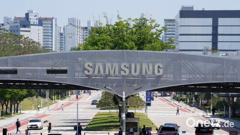 Samsung Electronics ist das größte Unternehmen Südkoreas - und profitiert massiv vom KI-Boom. Bild: Ahn Young-joon/AP/dpa