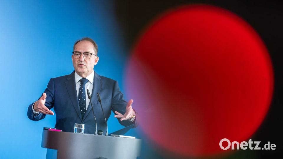 Die Gegenangriffe sollen auch ohne Kenntnis des Betroffenen erlaubt sein. Bild: Michael Kappeler/dpa