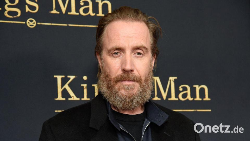 Rhys Ifans spielt den sowjetischen Raumfahrtpinier Sergej Koroljow. (Archivbild) Bild: Evan Agostini/Invision via AP/dpa