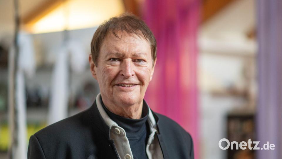 Fünf Haindling-Konzerte waren diesen Sommer geplant. Sänger Hans-Jürgen Buchner ist erkrankt. (Archivbild) Bild: Armin Weigel/dpa