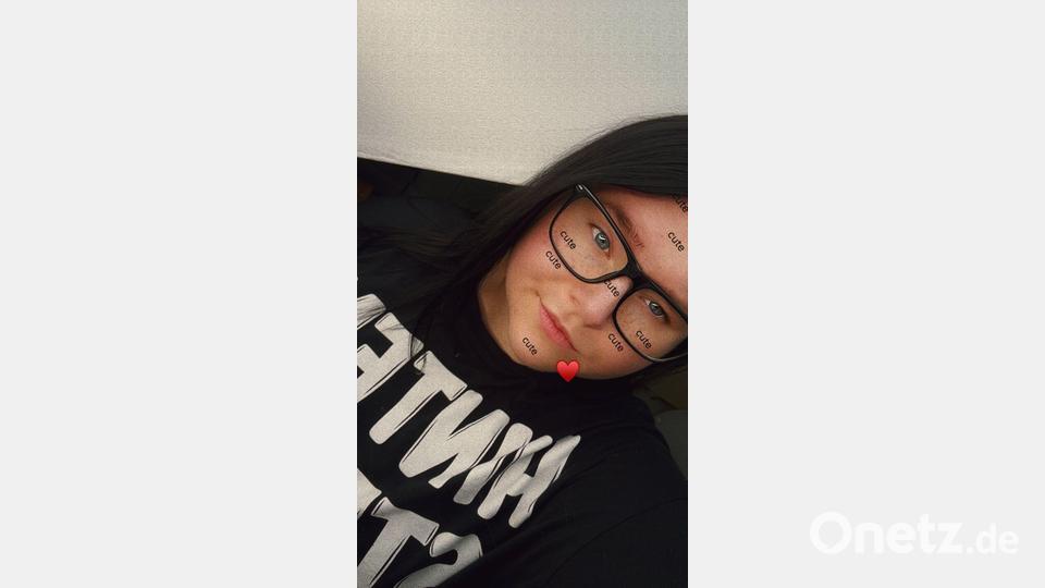 Leserbild: Ich freu mich jedes Mal die Zeitung mit den tollen Nachrichten zu lesen Bild: Natalie Striegl