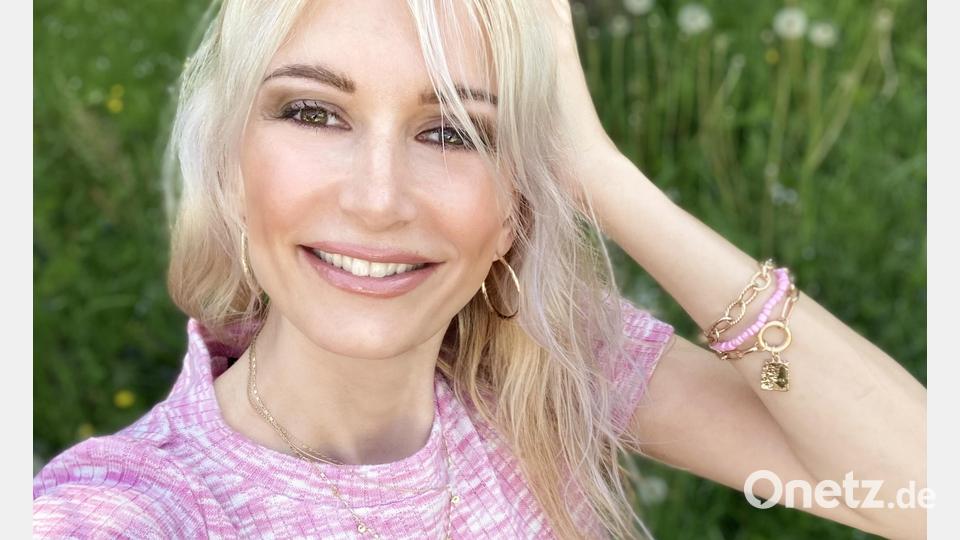 Leserbild: Nichts ist schöner als im Sommer die Sonne und Natur in der Oberpfalz zu genießen. Ich bin stolz Ambergerin zu sein. / auf dem Bild bin ich zu sehen: Susanne Lettner Bild: Susanne Lettner
