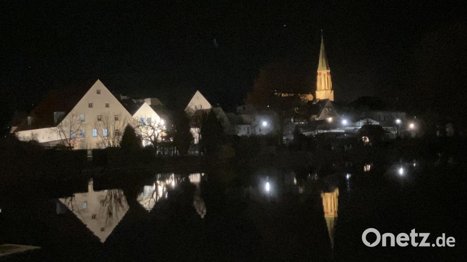 Leserbild: Kemnather Stadtweiher bei Nacht Bild: Erika Scherm