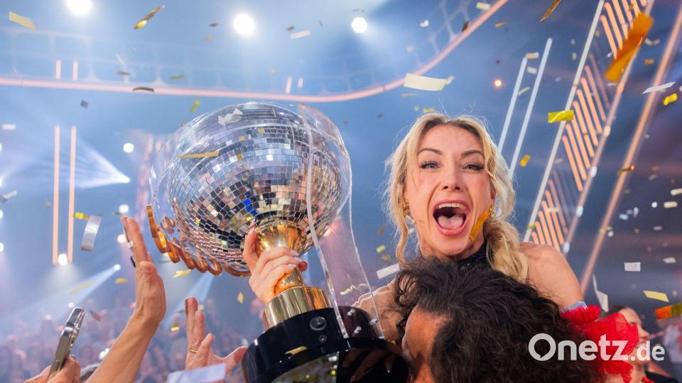 Anna-Carina Woitschack hat „Let's Dance“ gewonnen. Bild: Rolf Vennenbernd/dpa