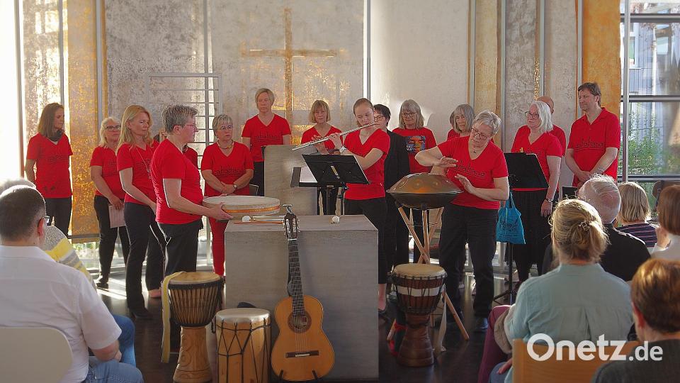 Leserbild: Singen macht froh und beschwingt. www.cababana.de Bild: Agnes Kramer