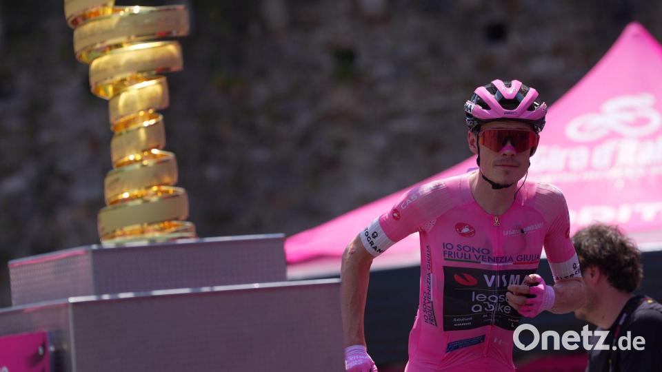 Hat die Giro-Trophäe fest im Blick: Jonas Vingegaard. (Archivbild) Bild: Spada/LaPresse/AP/dpa