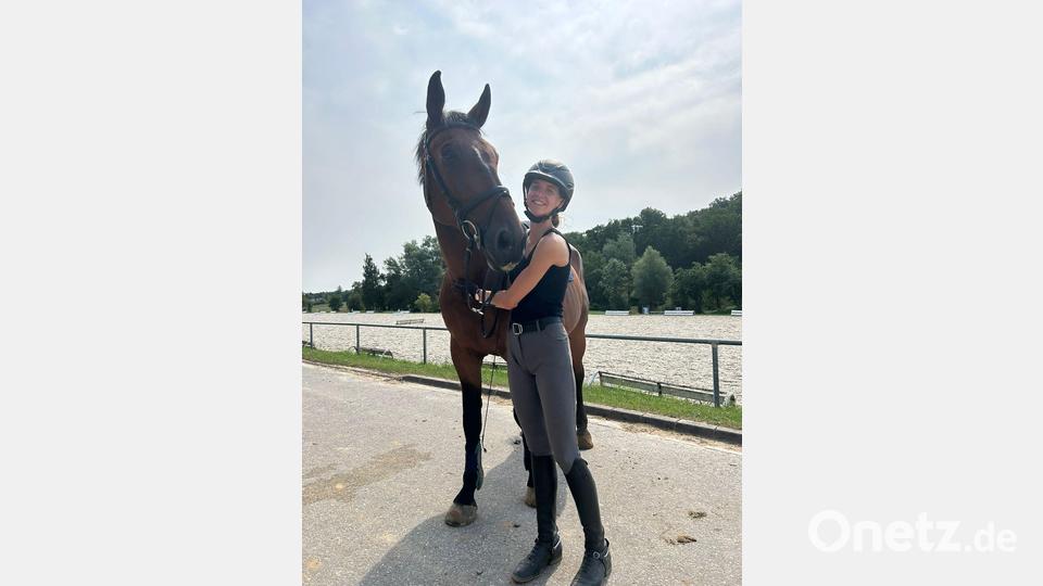 Leserbild: Tina mit Pferd Bild: Frank Kokott