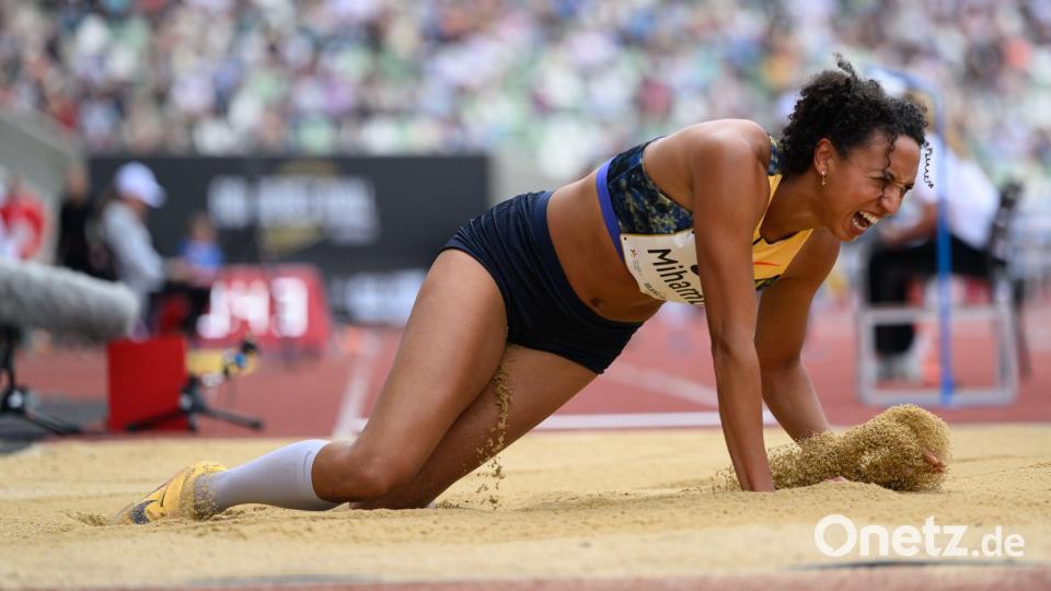 Malaika Mihambo hatte beim Weitsprung Probleme beim Anlauf. Bild: Robert Michael/dpa