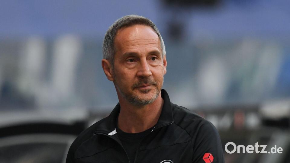 Adi Hütter soll der Top-Kandidat als neuer Trainer bei Eintracht Frankfurt sein. (Archivbild) Bild: Arne Dedert/dpa