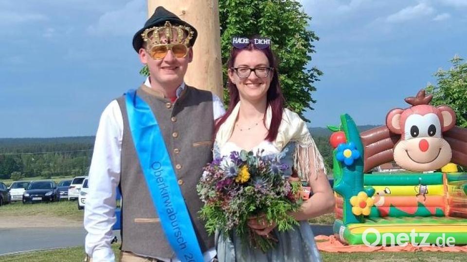 Das Oberkirwapaar 2026: Philipp Hauschild und Svenja Hammerbacher. Bild: Astrid Freitag