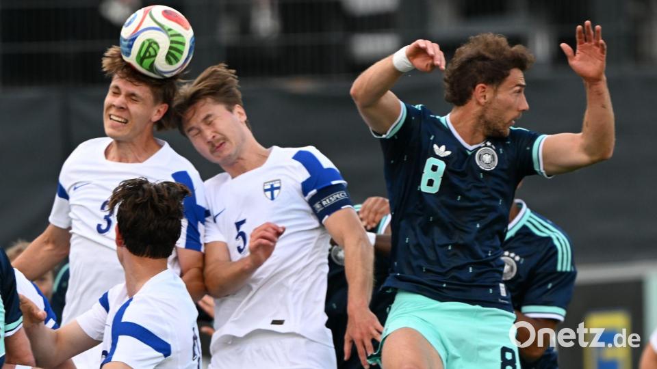 Die DFB-Reserve tat sich im Trainingskick gegen Finnland schwer. Bild: Federico Gambarini/dpa