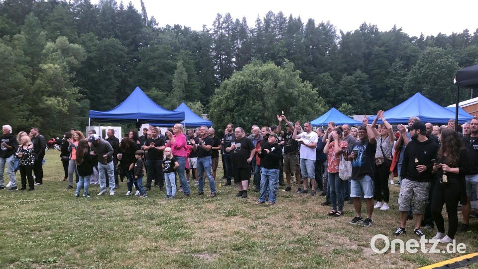 Das Spendenfestival mit viel Musik der Motorradfreunde Erbendorf lockte im Juni 2025 zahlreiche Fans an, die auch reichlich spendeten. Archivbild: wro