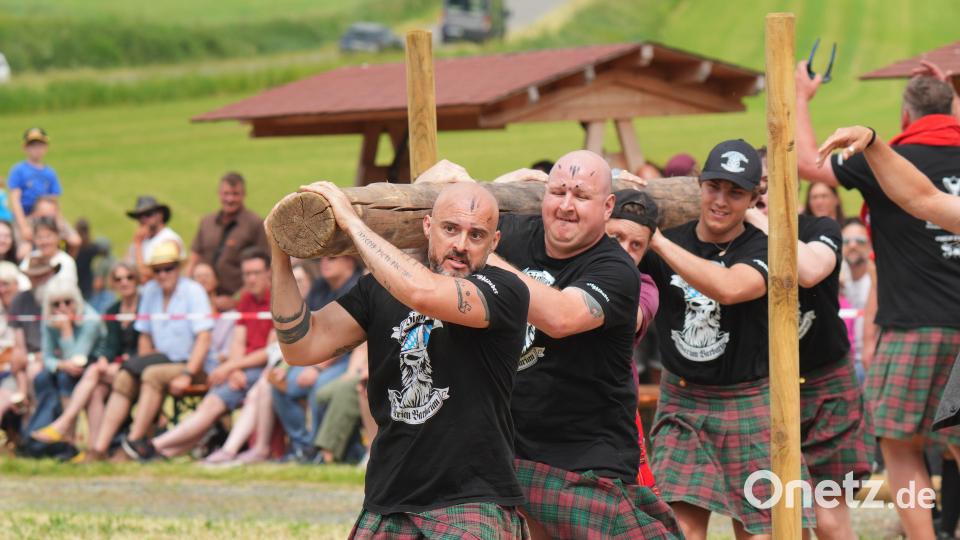 Schottisches Flair auf Schloss Guteneck: Die Highland Games stehen im Mittelpunkt der Veranstaltung. Archivbild: Andreas Sebast