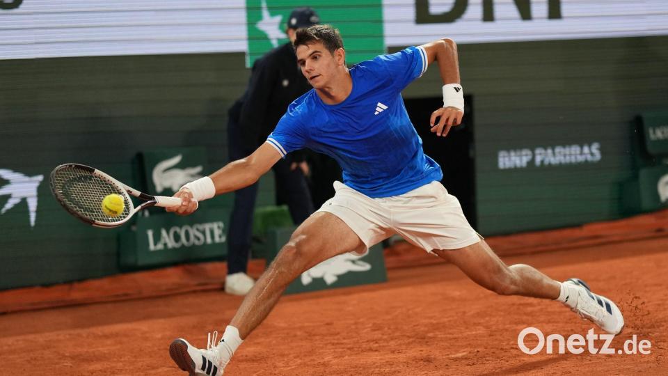 Verlangte Alexander Zverev im ersten Satz viel ab: Rafael Jódar. Bild: Thibault Camus/AP/dpa