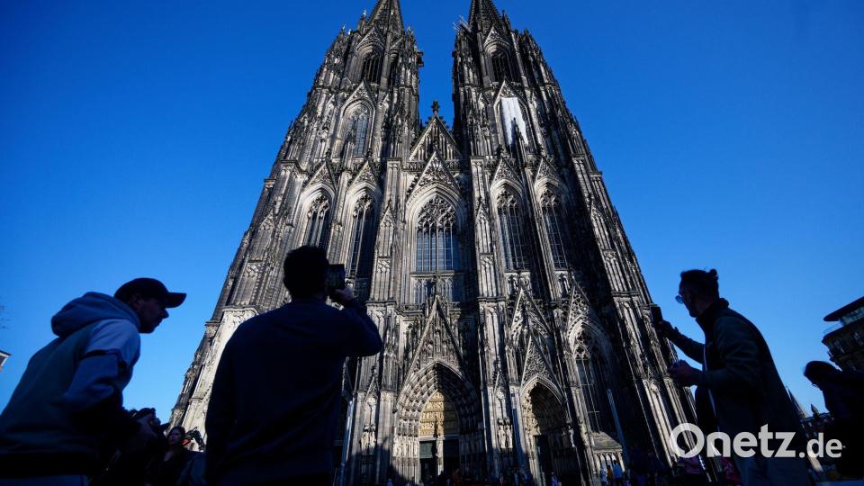 Der Kölner Dom soll künftig Eintritt kosten. (Archivbild) Bild: Henning Kaiser/dpa