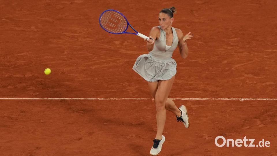 Marta Kostjuk gewann ihr Viertelfinale bei den French Open. Bild: Thibault Camus/AP/dpa