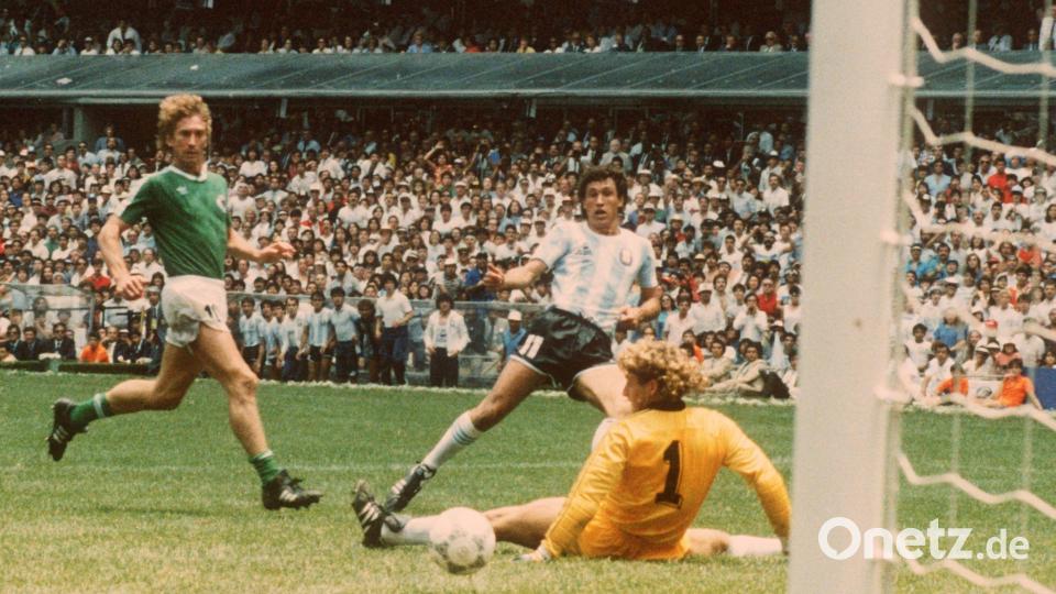Die deutsche Niederlage im Finale 1986 - gegen Maradonas Argentinier. (Archivbild) Bild: dpa