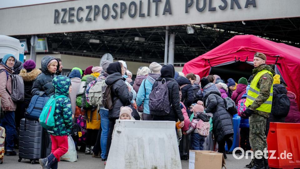 Die Mehrheit der erwachsenen Flüchtlinge aus der Ukraine, die in Deutschland leben, sind Frauen. (Archivbild) Bild: Kay Nietfeld/dpa