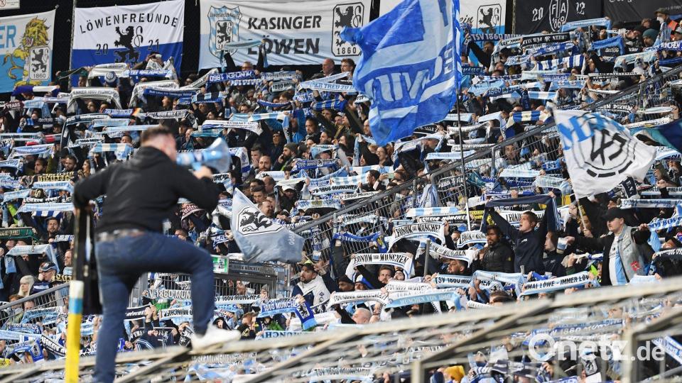 Die Fans des TSV 1860 München trauern. (Archivbild) Bild: Angelika Warmuth/dpa