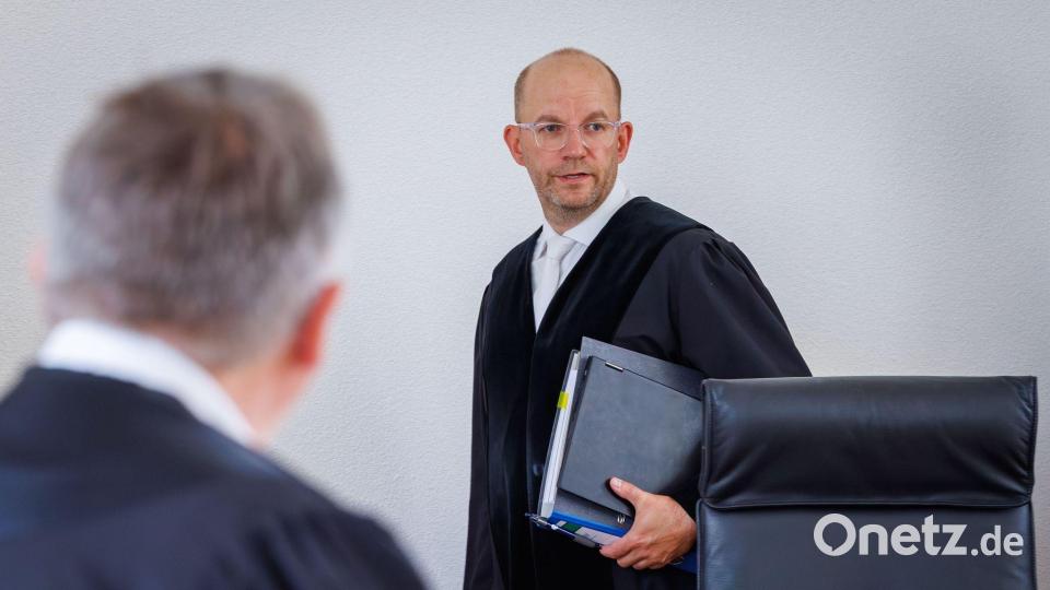 Der Vorsitzende der Schwurgerichtskammer ist Richter Holger Schütt. Bild: Jens Büttner/dpa